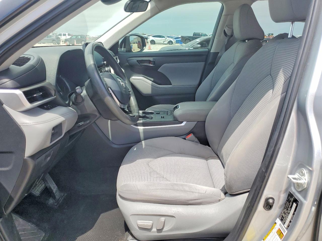 2020 TOYOTA HIGHLANDER