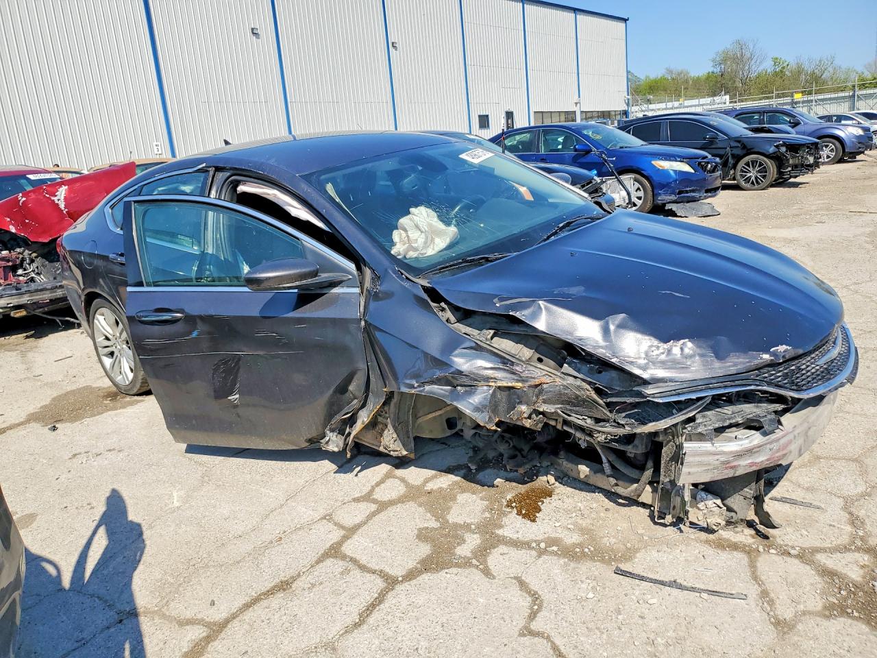 2015 CHRYSLER 200
