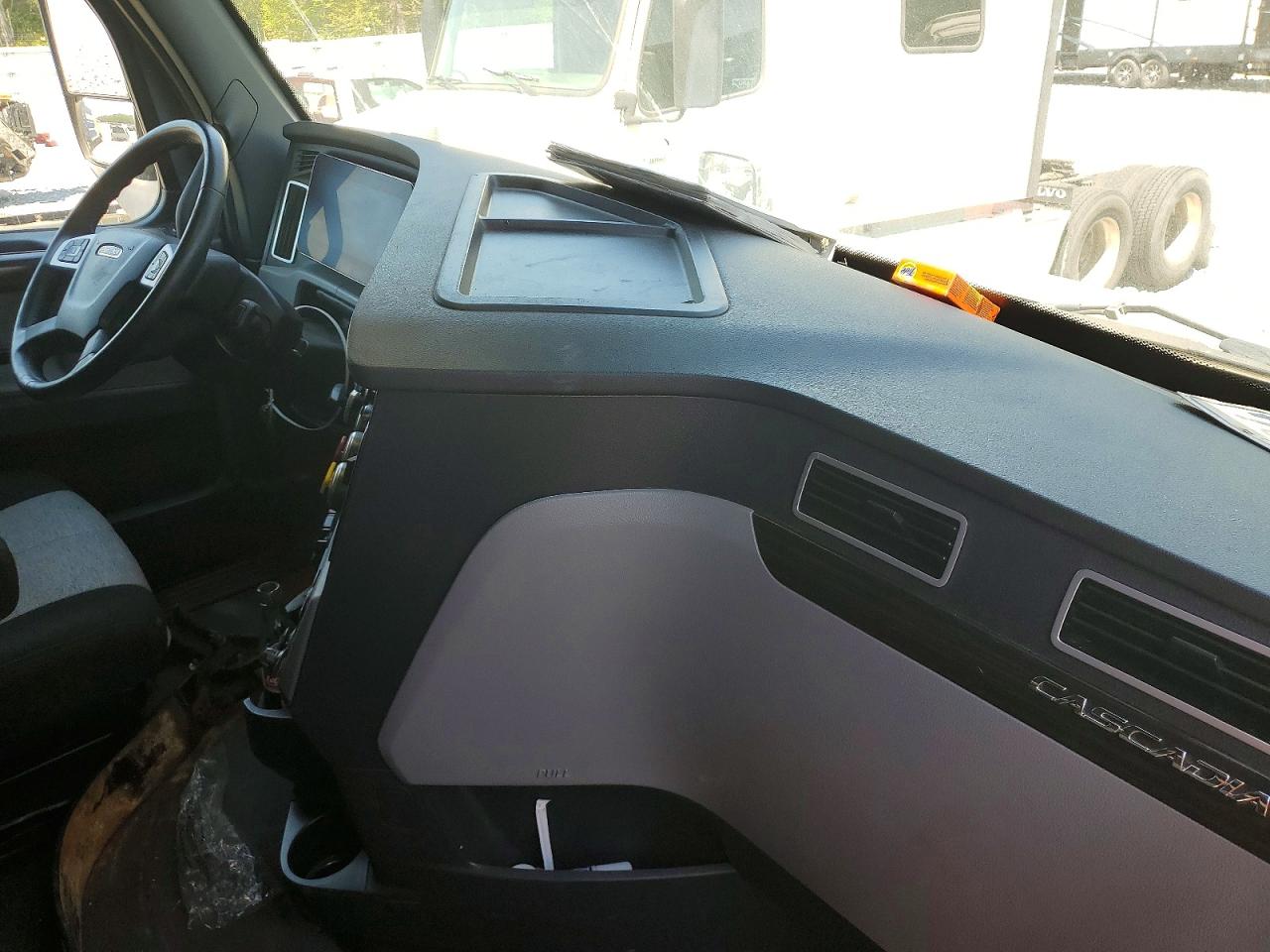 2022 FREIGHTLINER ALL OTHER
