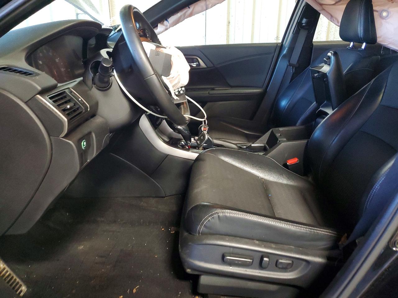 2017 HONDA ACCORD