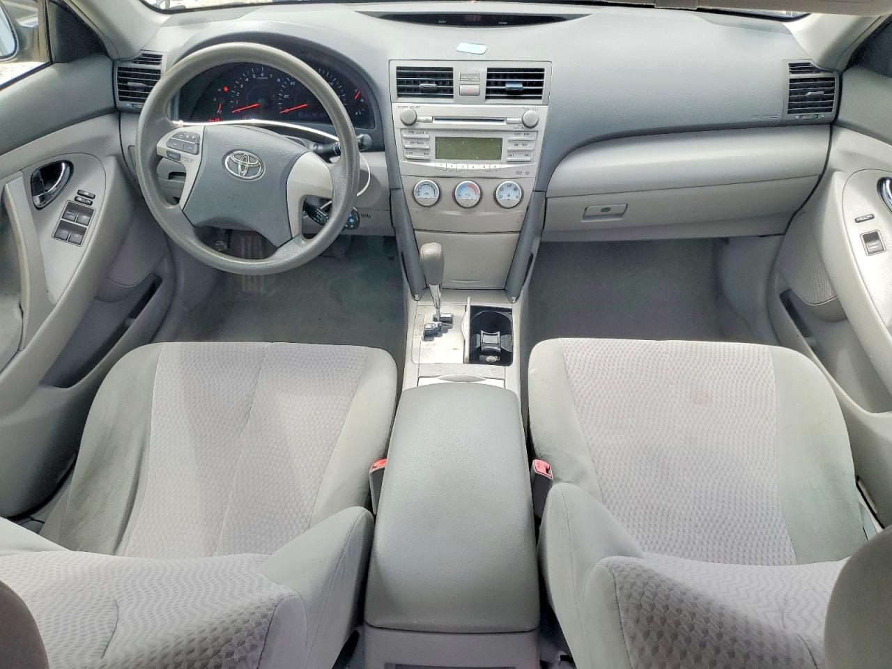 2011 TOYOTA CAMRY