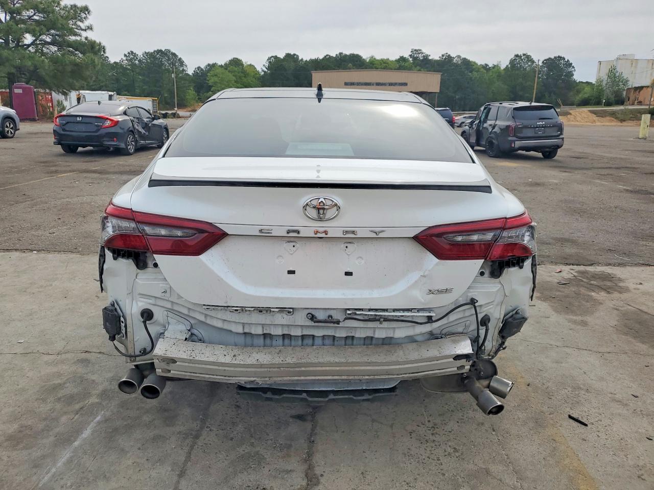 2023 TOYOTA CAMRY