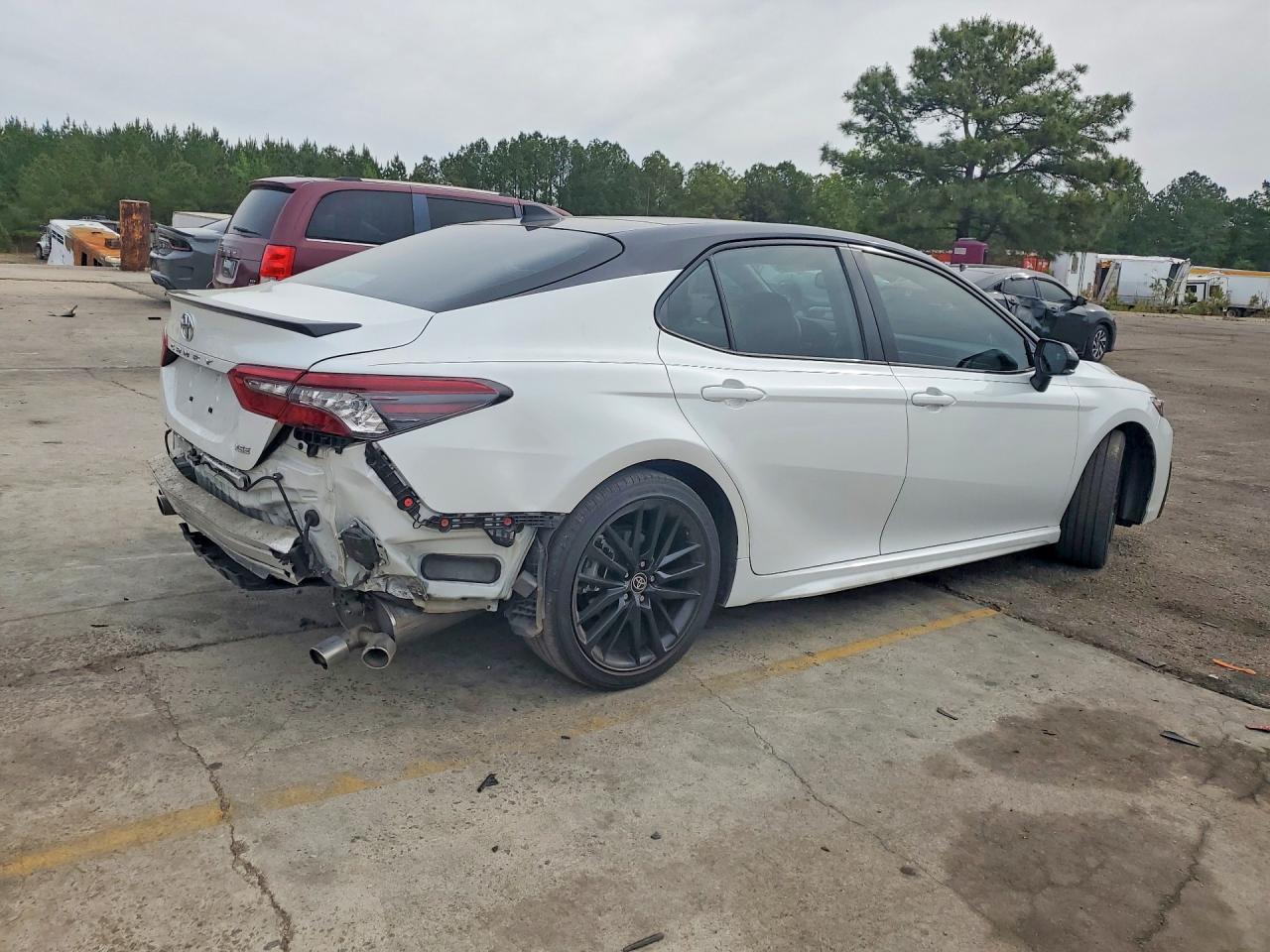 2023 TOYOTA CAMRY