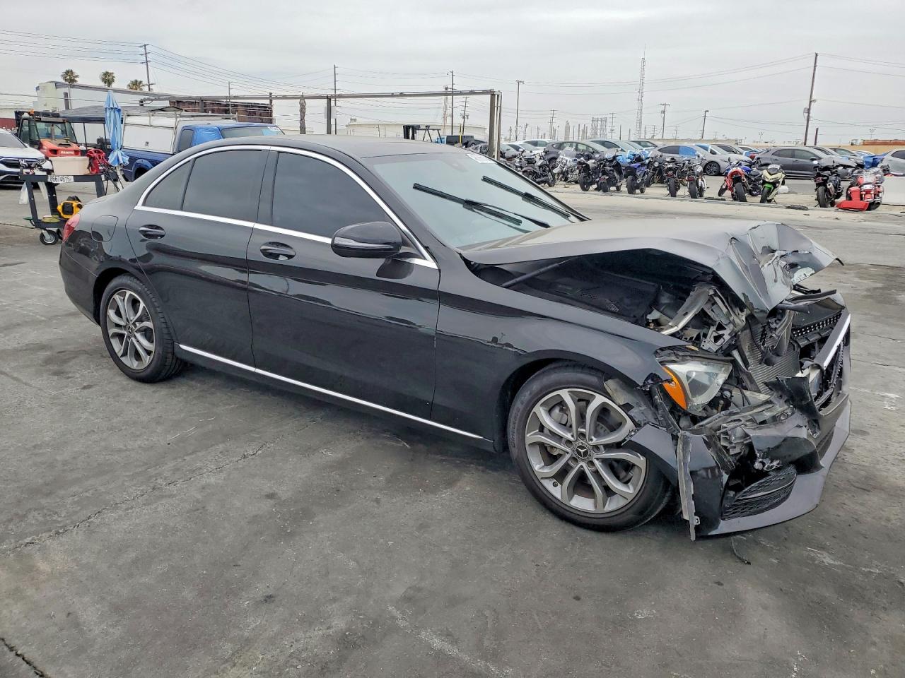 2018 MERCEDES-BENZ C-CLASS