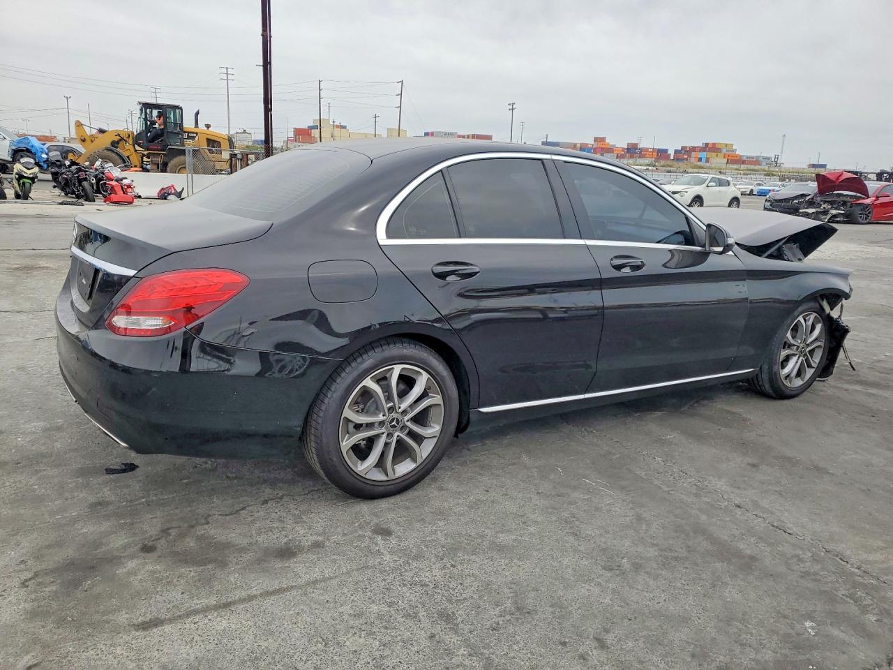 2018 MERCEDES-BENZ C-CLASS