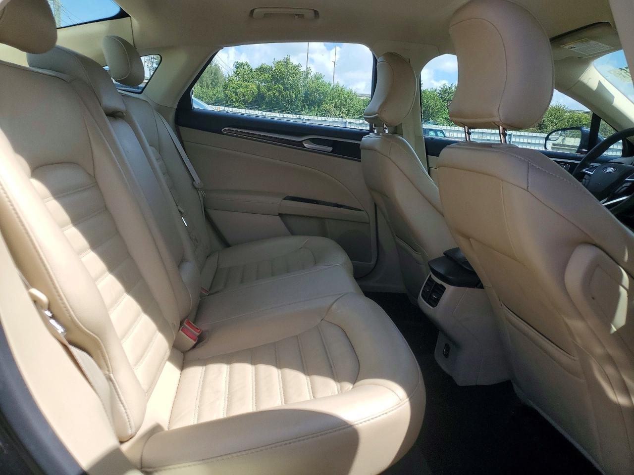 2016 FORD FUSION