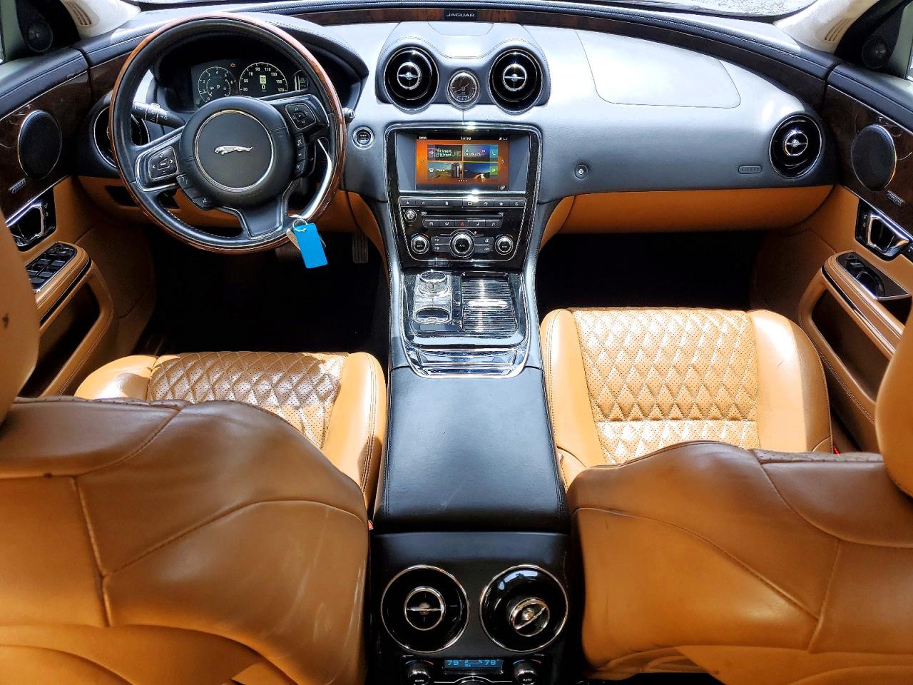 2016 JAGUAR XJ