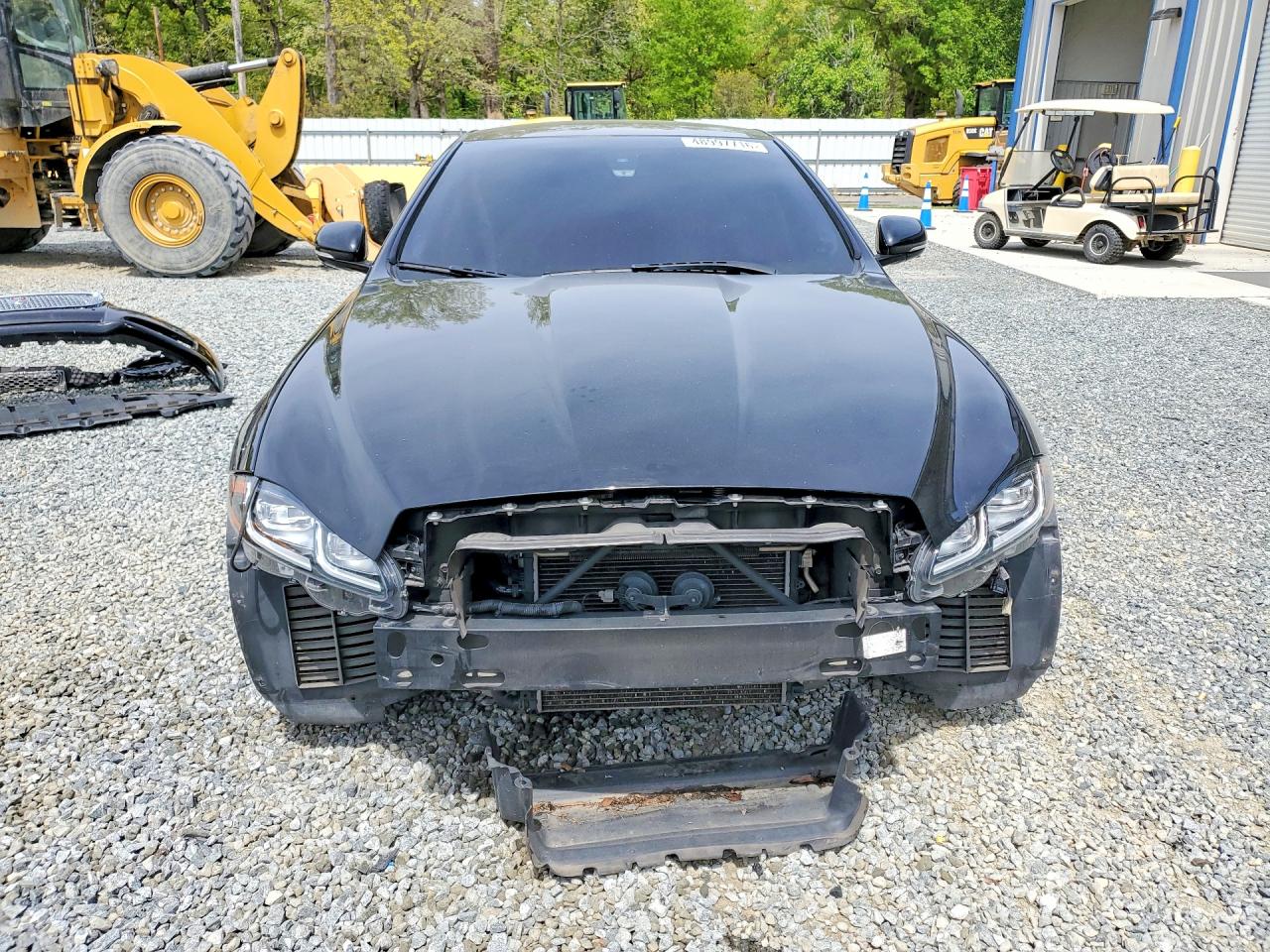 2016 JAGUAR XJ