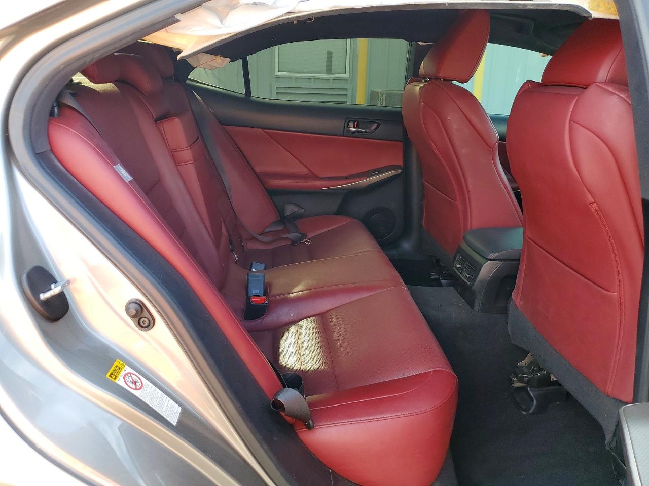 2015 LEXUS IS