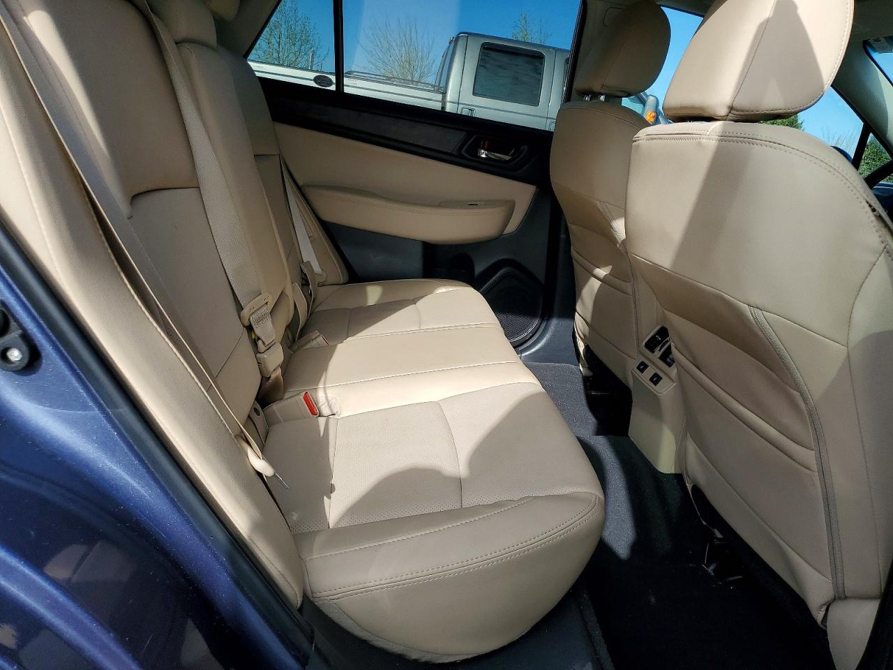 2017 SUBARU OUTBACK