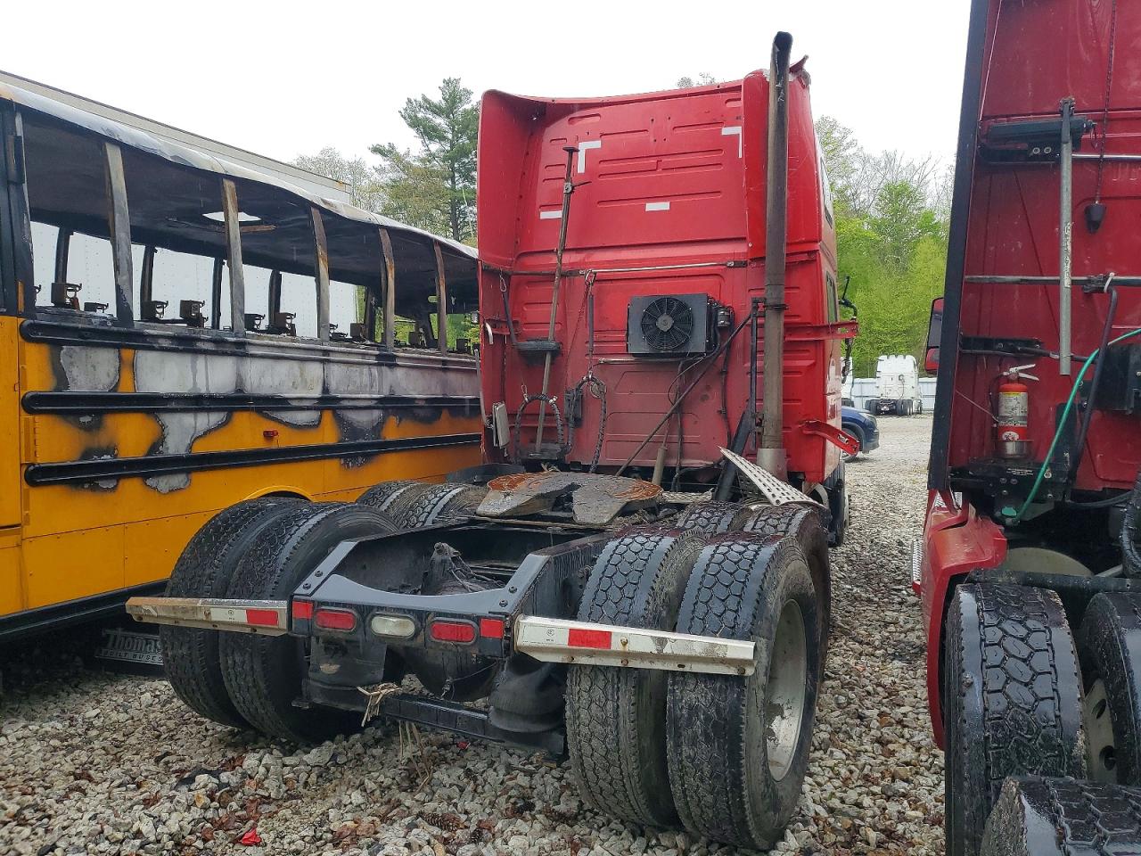 2012 VOLVO VN