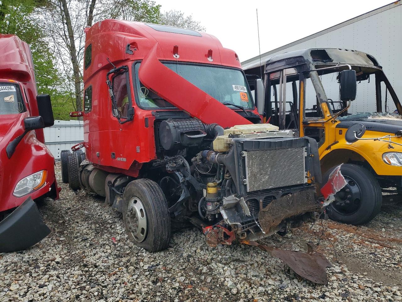 2012 VOLVO VN