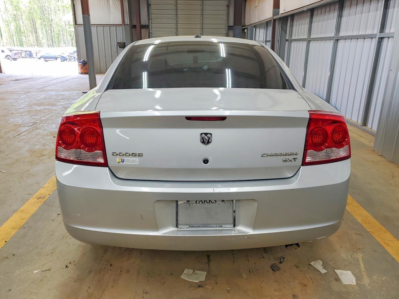 2010 DODGE CHARGER