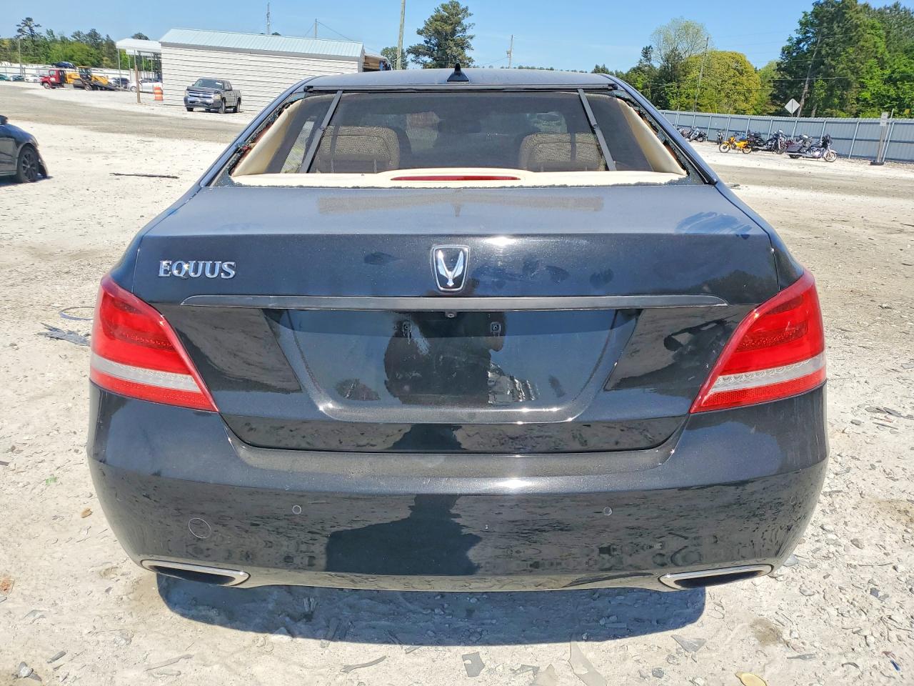 2014 HYUNDAI EQUUS