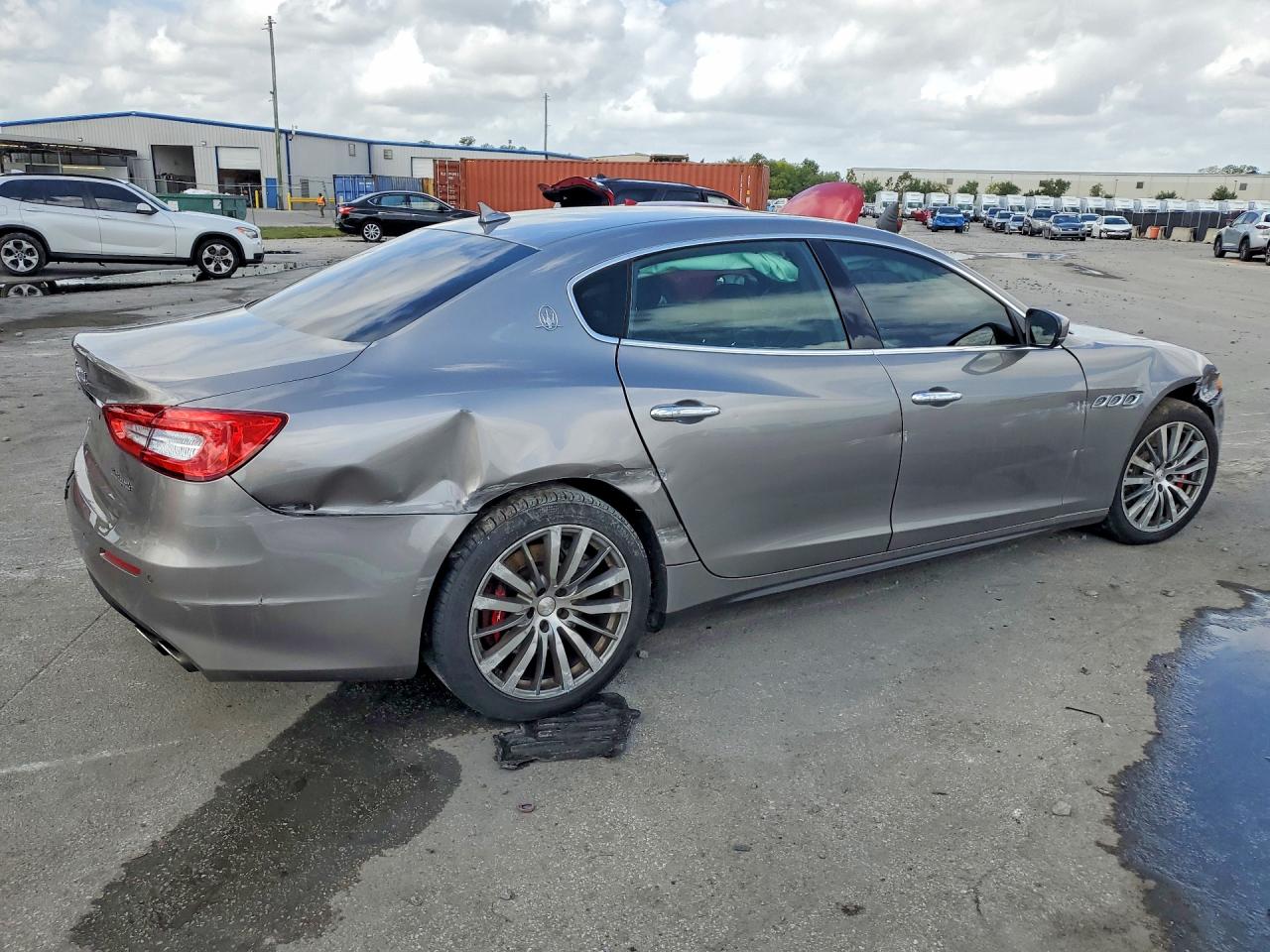 2017 MASERATI QUATTROPOR