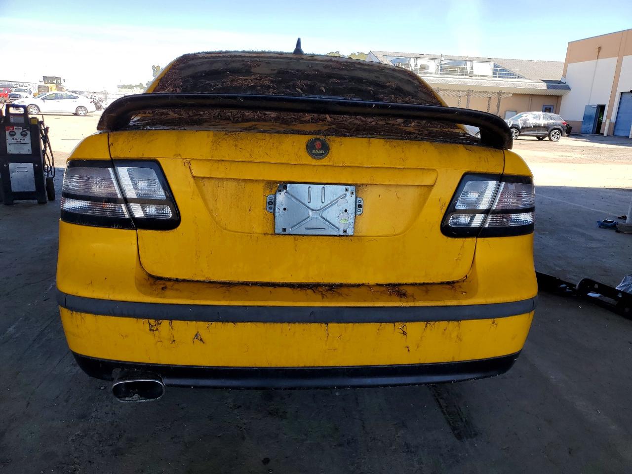 2004 SAAB 9 3