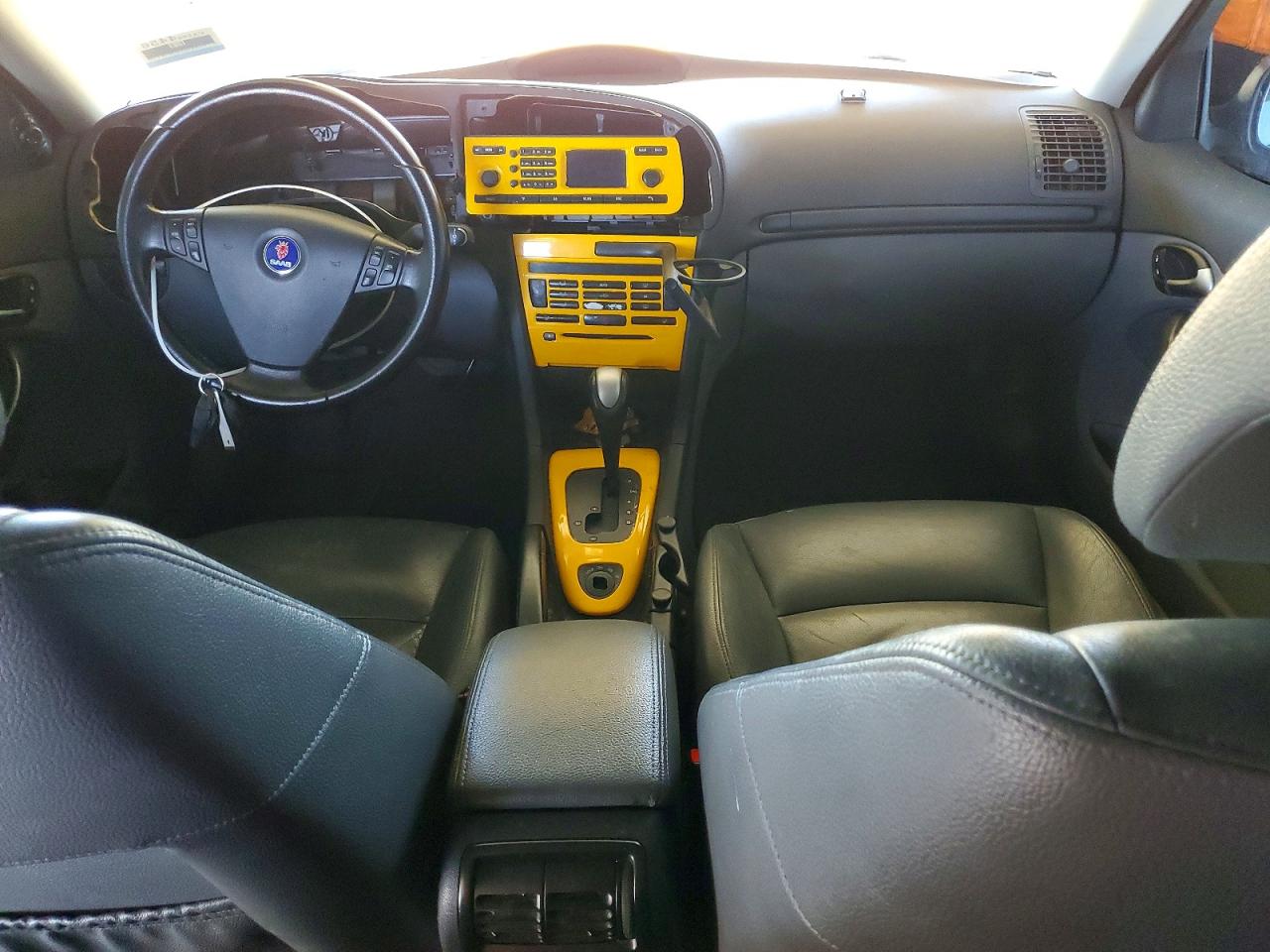 2004 SAAB 9 3