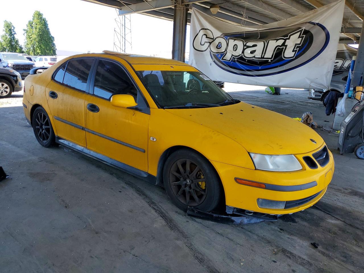 2004 SAAB 9 3