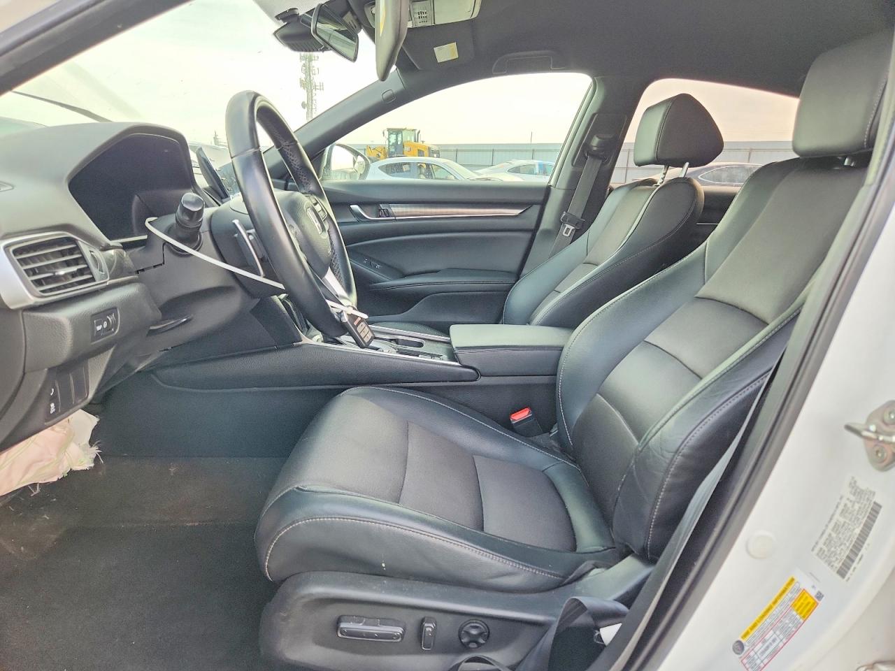 2019 HONDA ACCORD