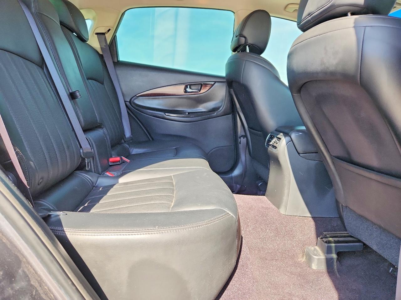 2016 INFINITI QX50