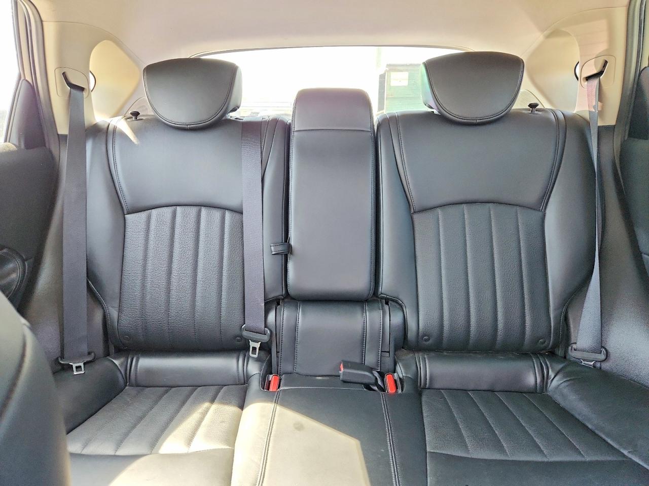 2016 INFINITI QX50