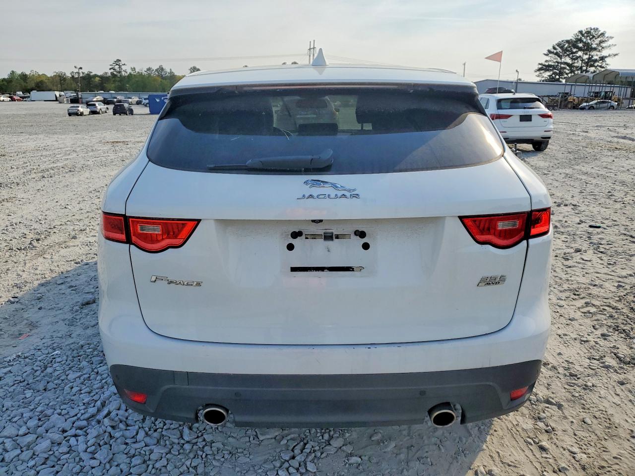 2017 JAGUAR F-PACE