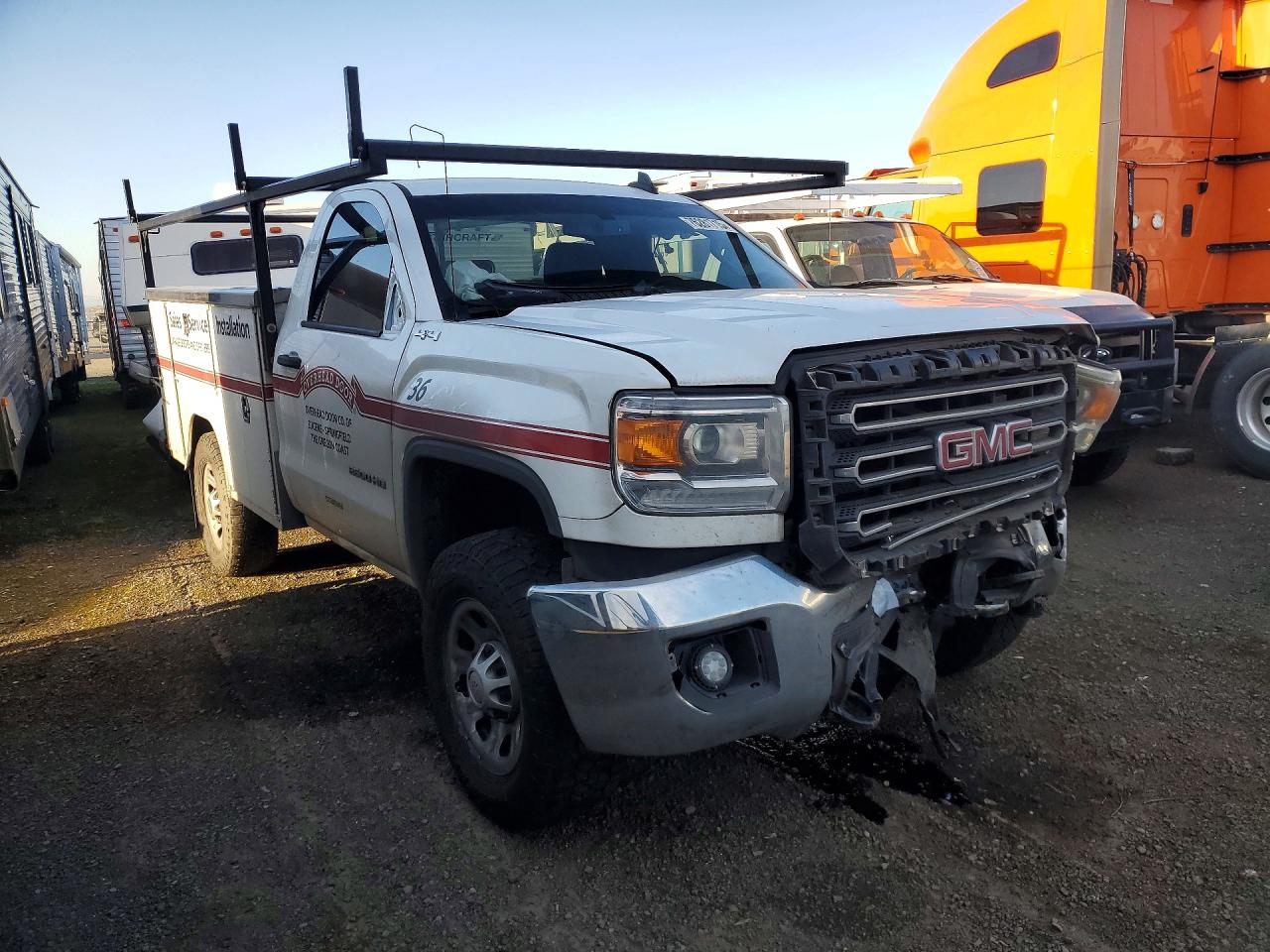2018 GMC SIERRA