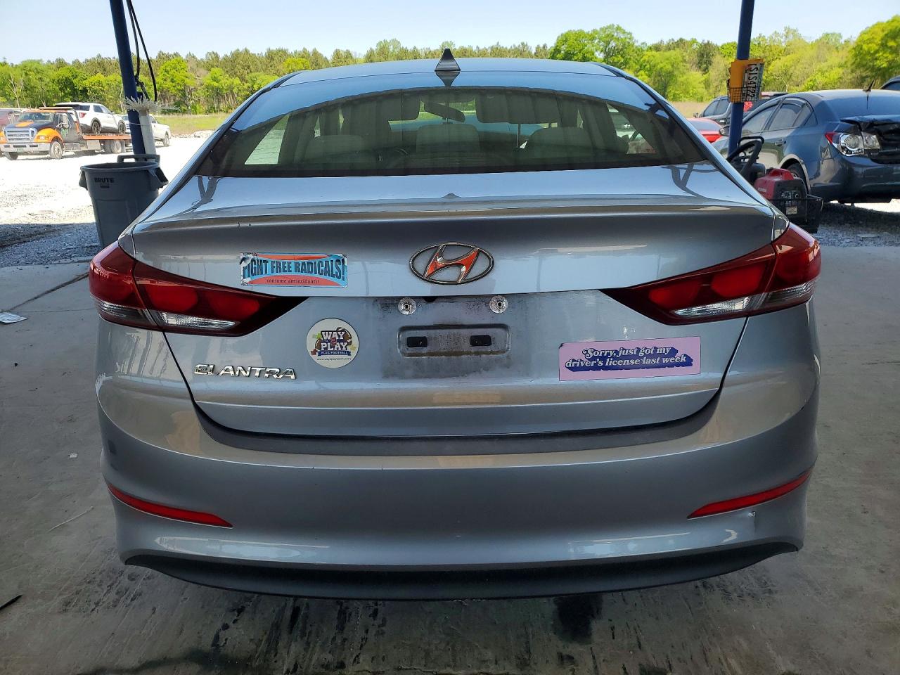 2017 HYUNDAI ELANTRA