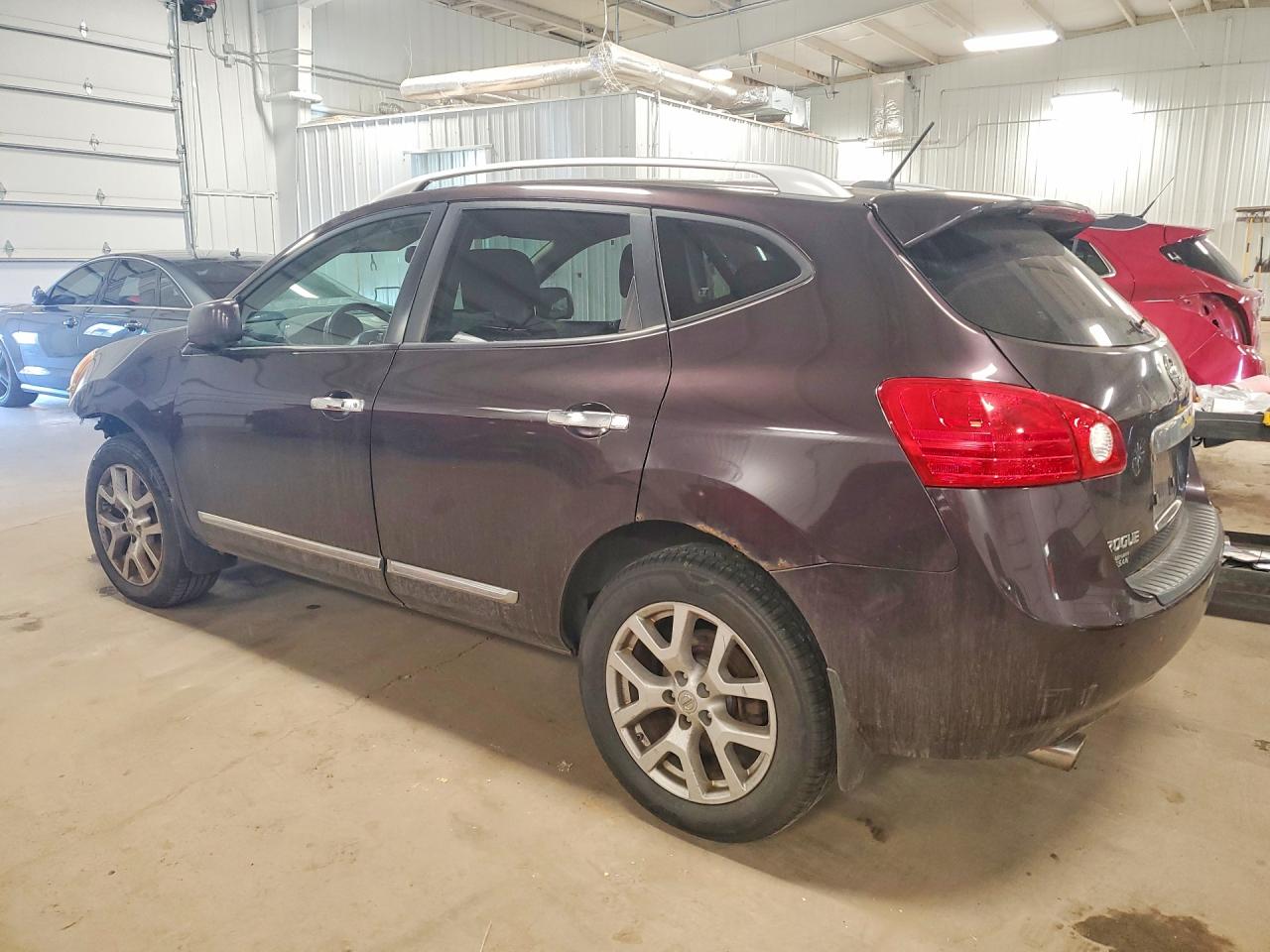 2012 NISSAN ROGUE