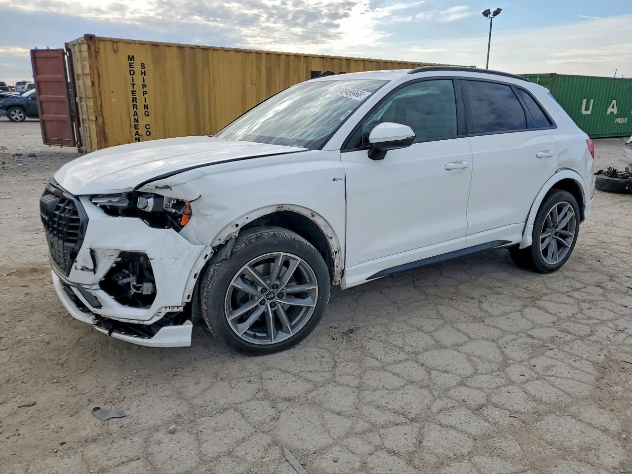 2022 AUDI Q3