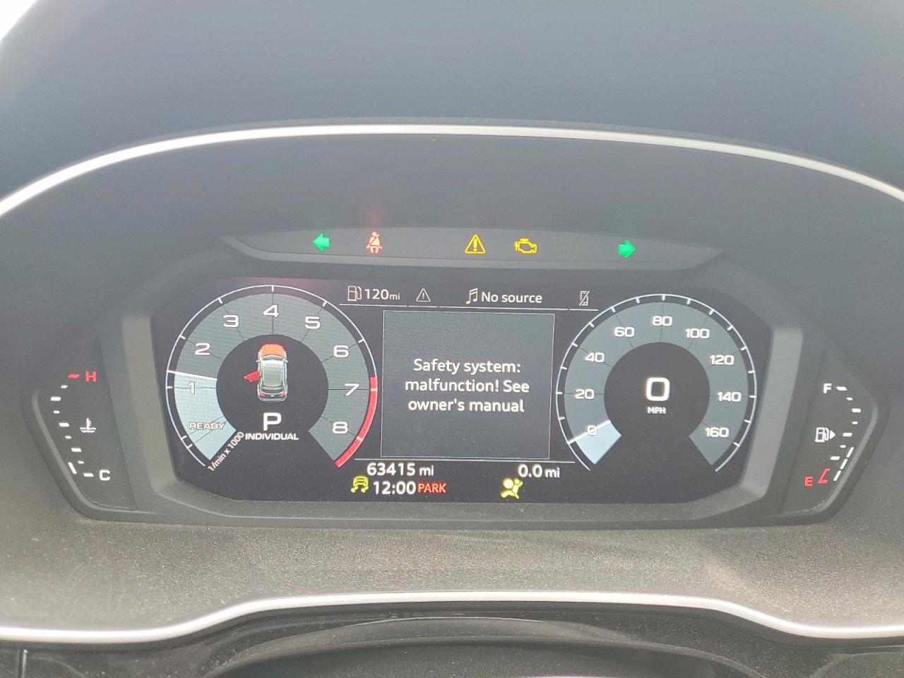2022 AUDI Q3