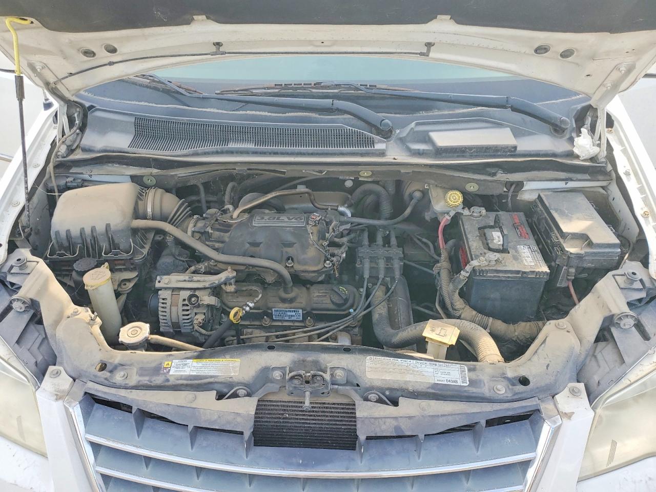 2010 CHRYSLER MINIVAN
