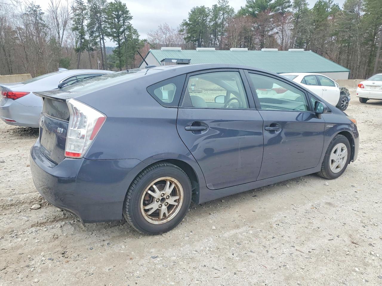 2011 TOYOTA PRIUS TWO