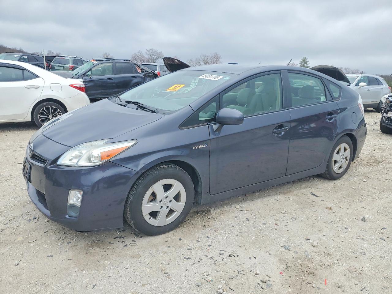 2011 TOYOTA PRIUS TWO
