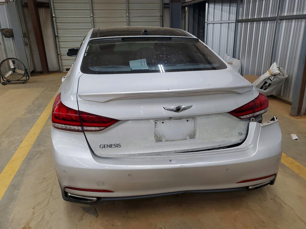 2015 HYUNDAI GENESIS