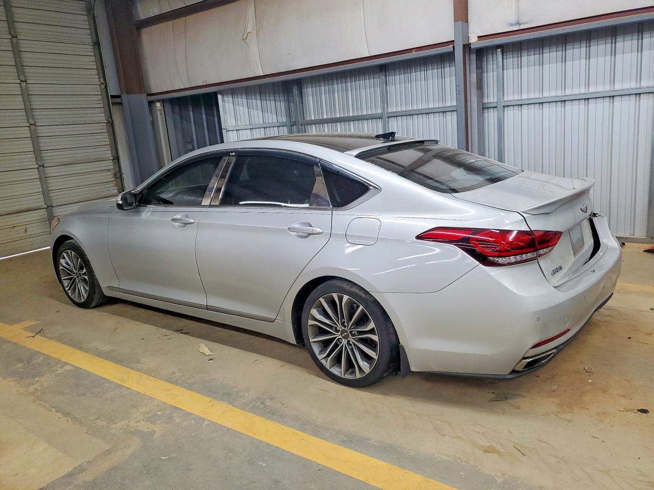 2015 HYUNDAI GENESIS