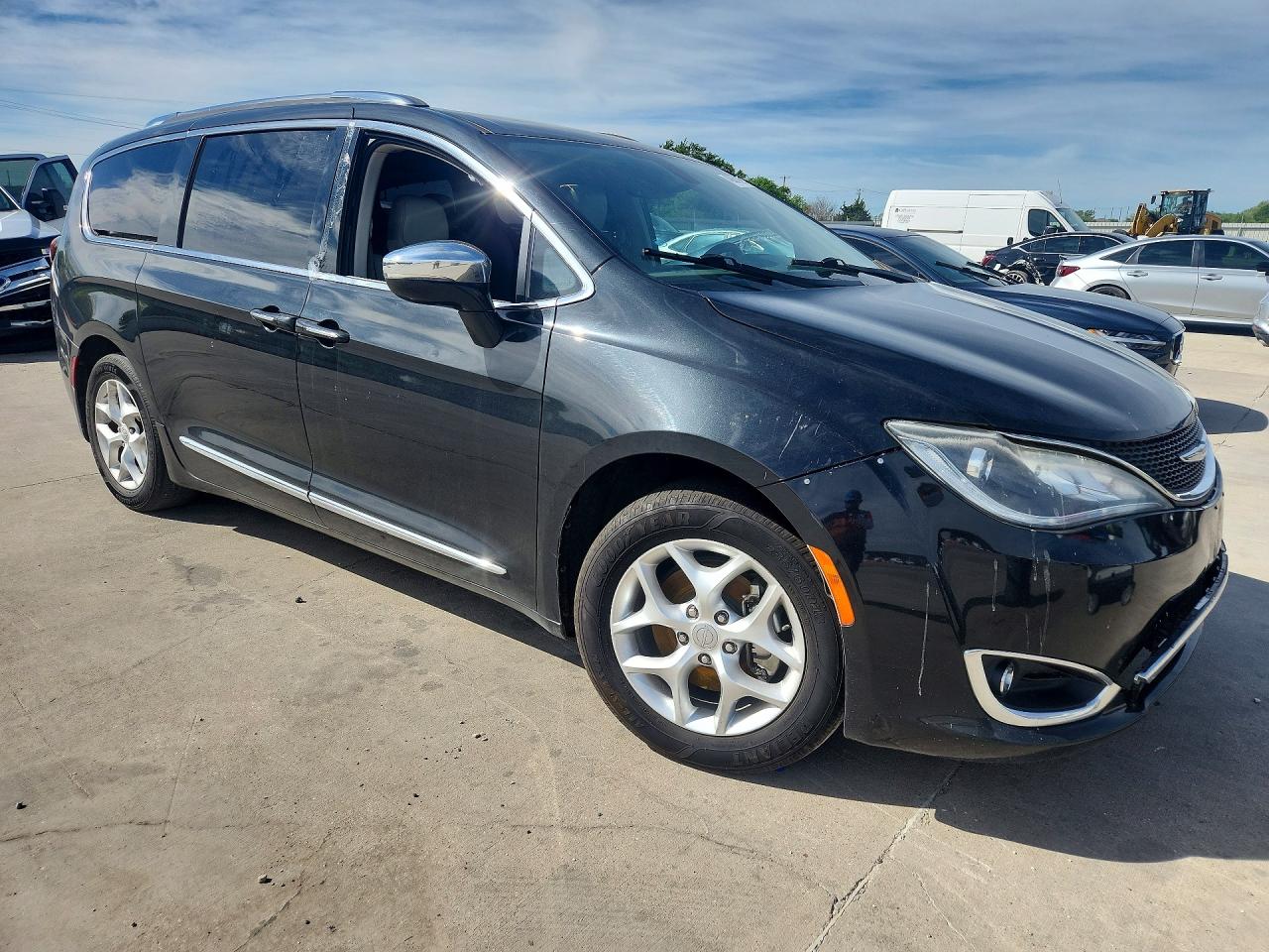 2020 CHRYSLER PACIFICA