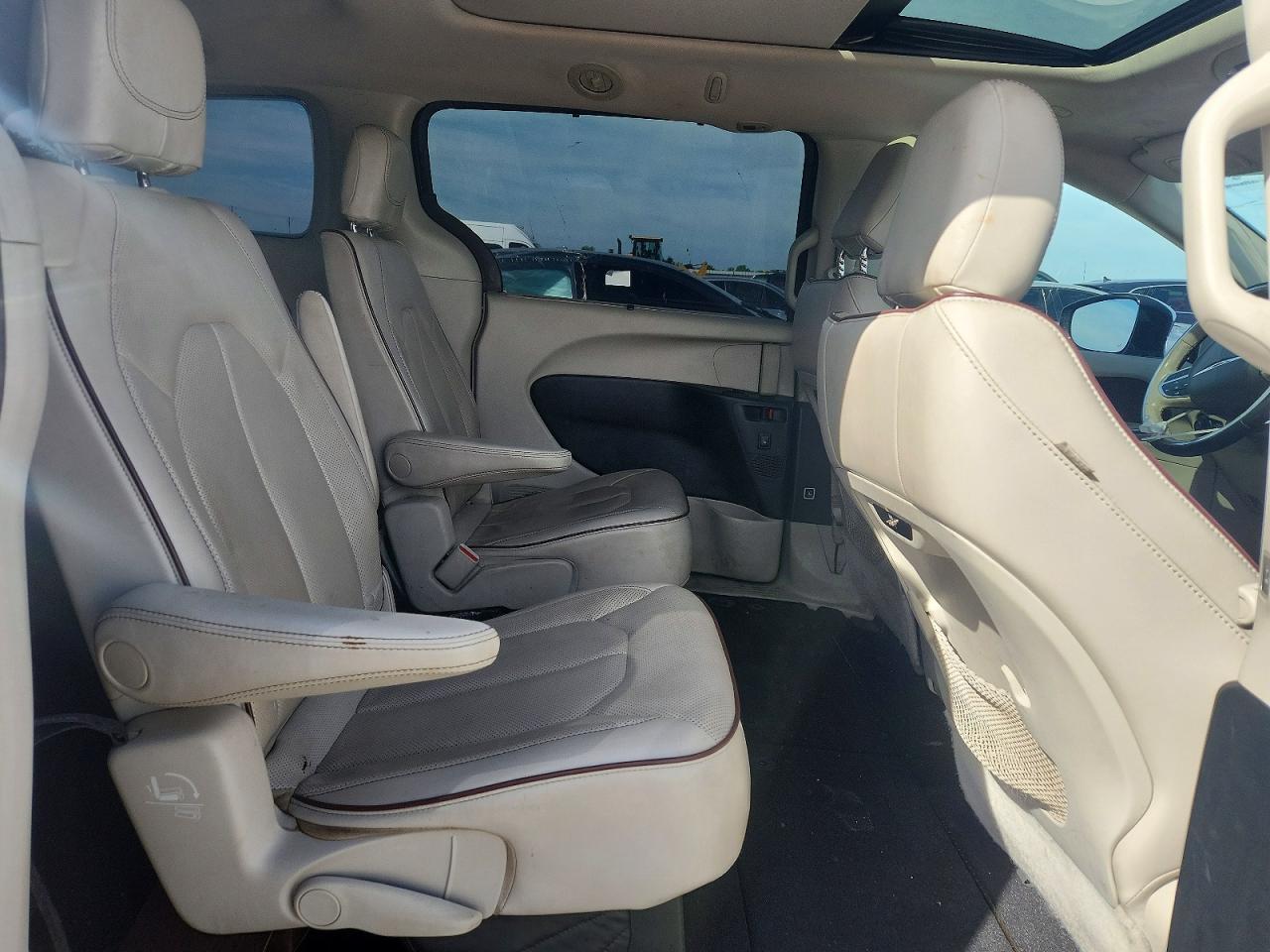 2020 CHRYSLER PACIFICA
