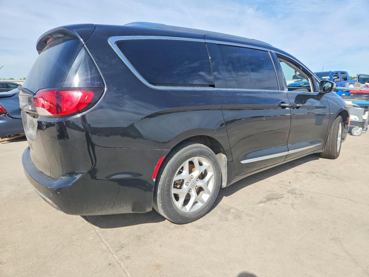 2020 CHRYSLER PACIFICA