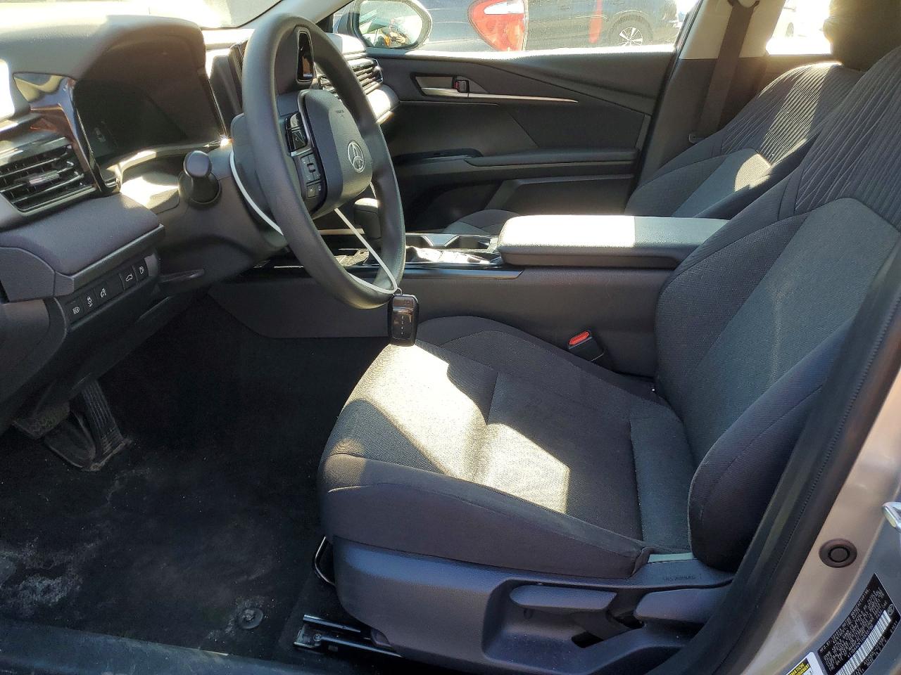 2025 TOYOTA CAMRY