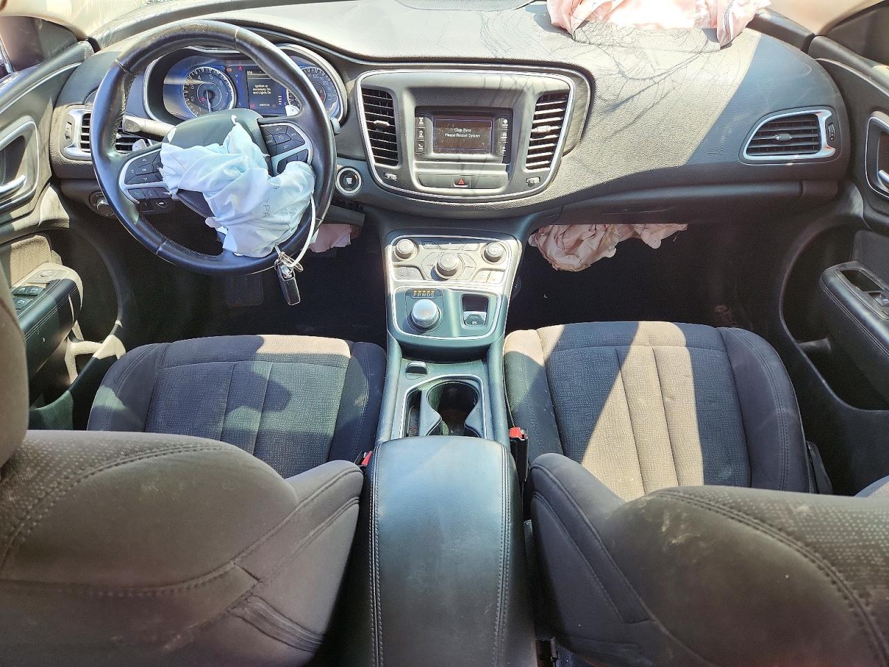 2015 CHRYSLER 200