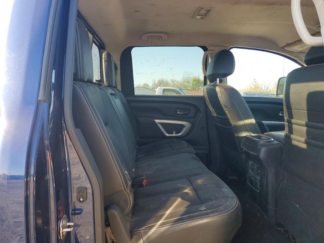 2018 NISSAN TITAN
