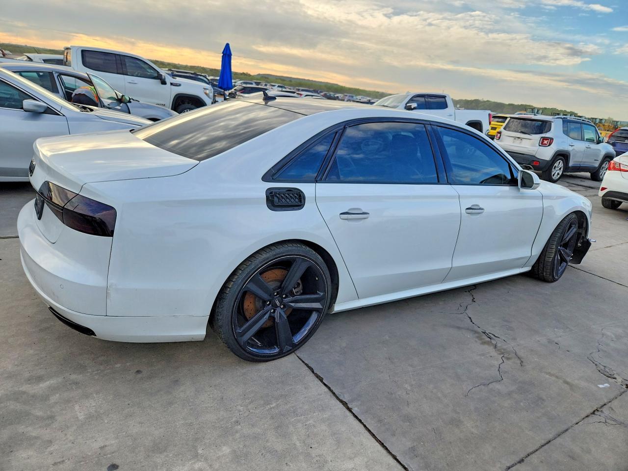 2017 AUDI A8