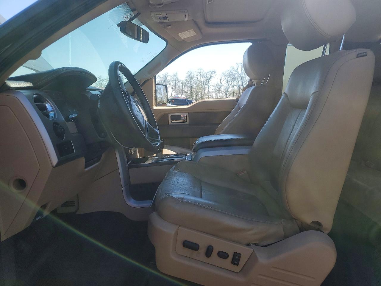 2014 FORD F150