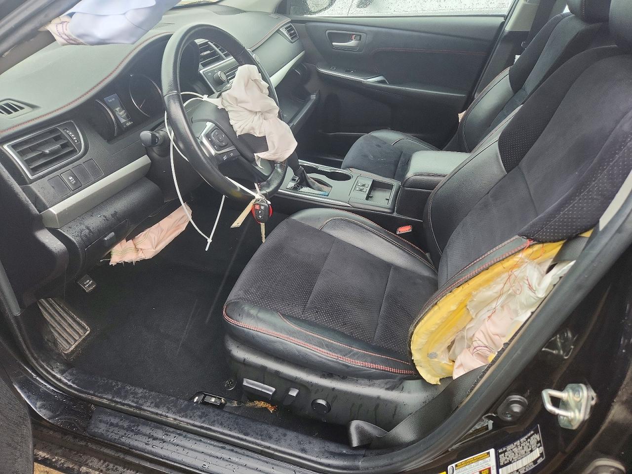 2015 TOYOTA CAMRY