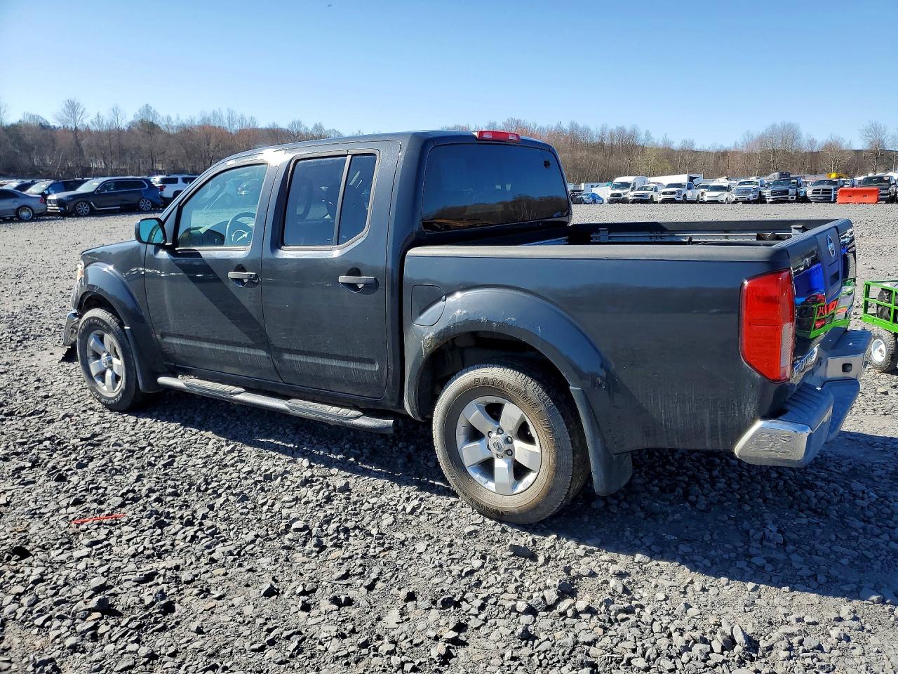 2010 NISSAN FRONTIER