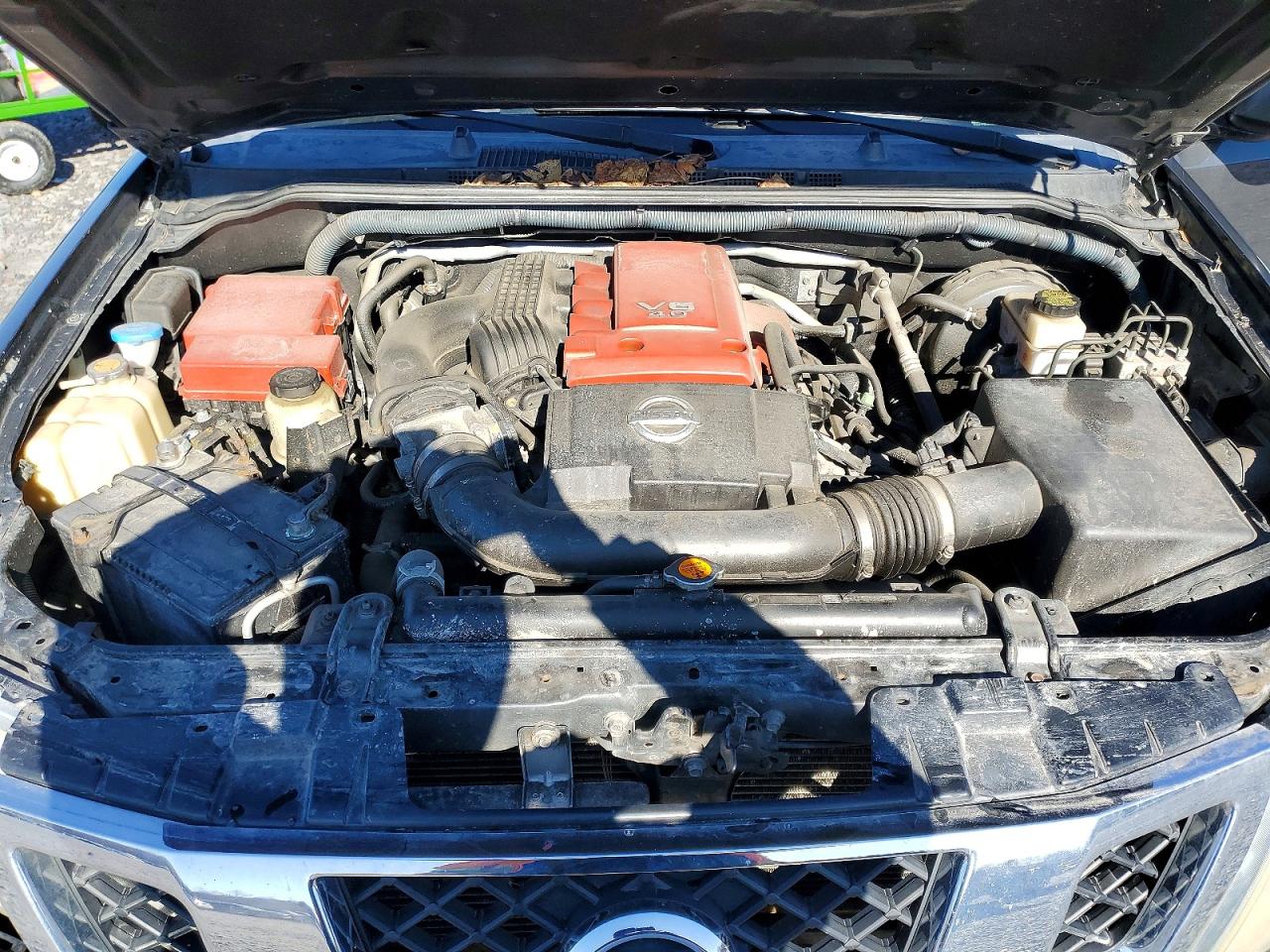 2010 NISSAN FRONTIER