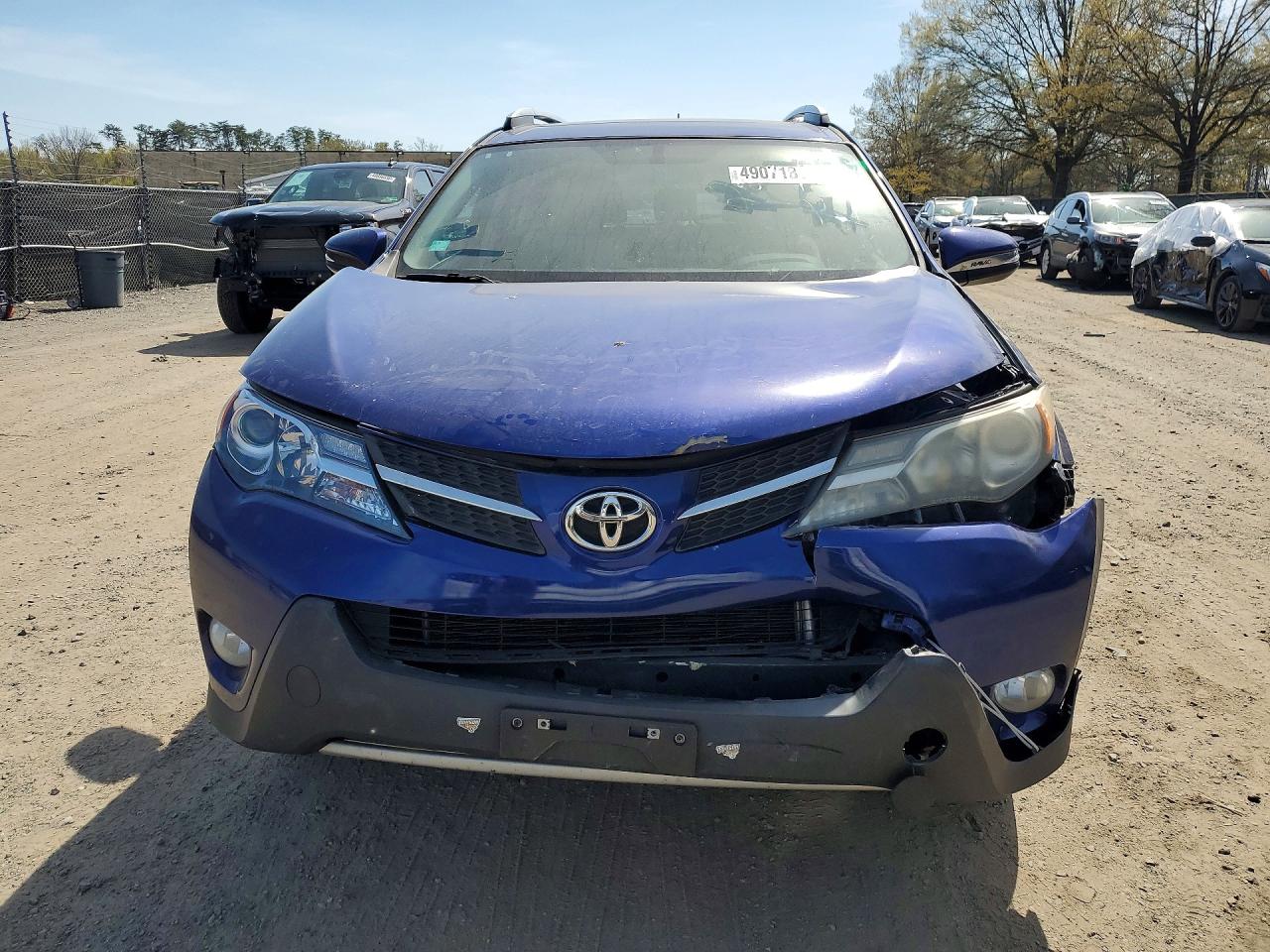 2015 TOYOTA RAV4