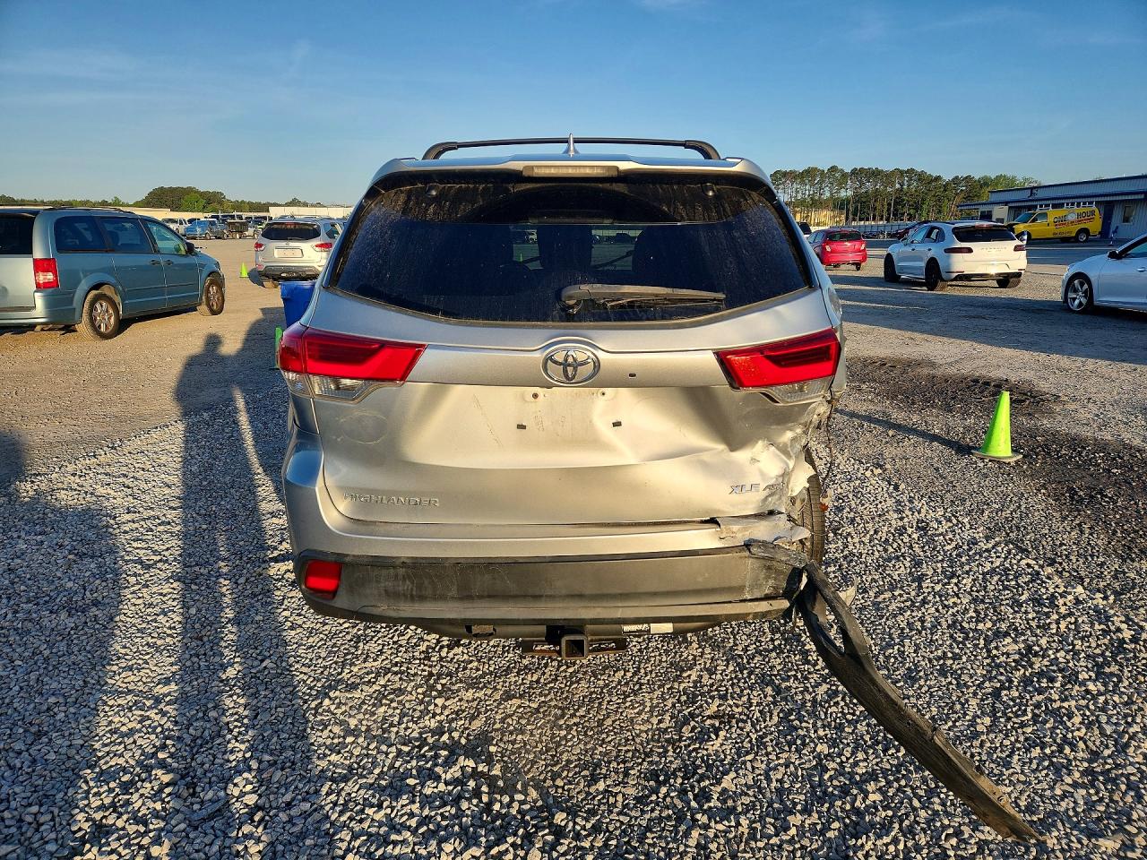 2017 TOYOTA HIGHLANDER