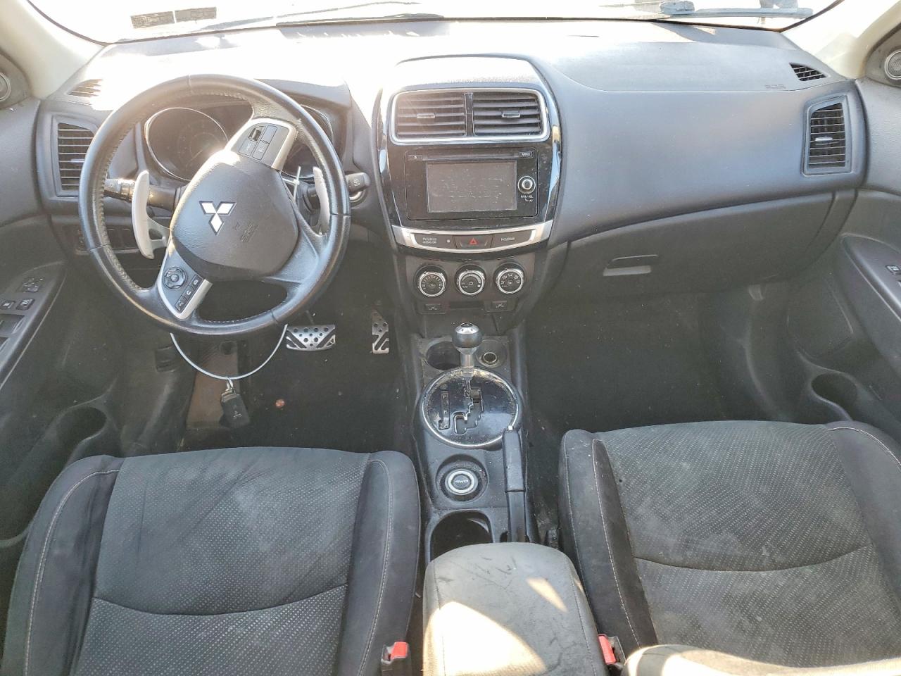 2015 MITSUBISHI OUTLANDER